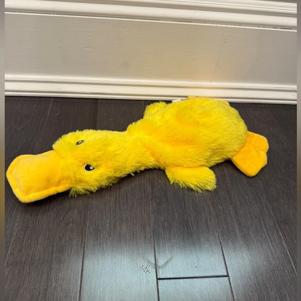 NWOT Yellow Plush Duck Platypus Dog CrinkleToy